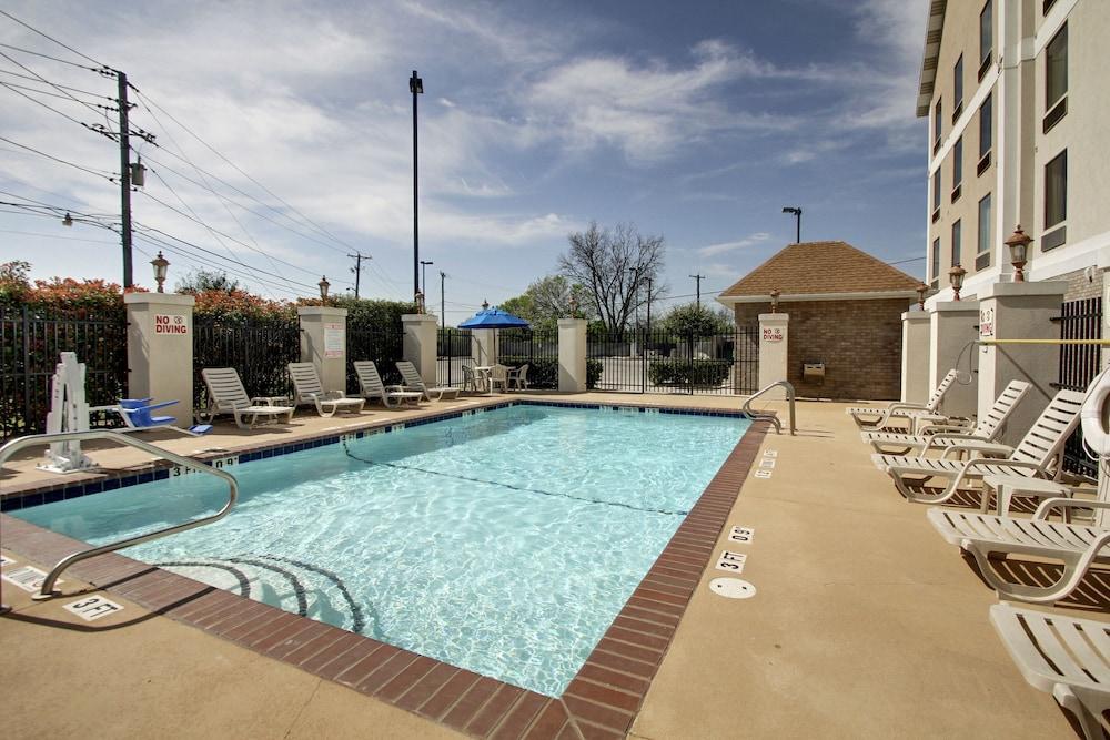 Comfort Suites Waco Near University Area Exterior photo