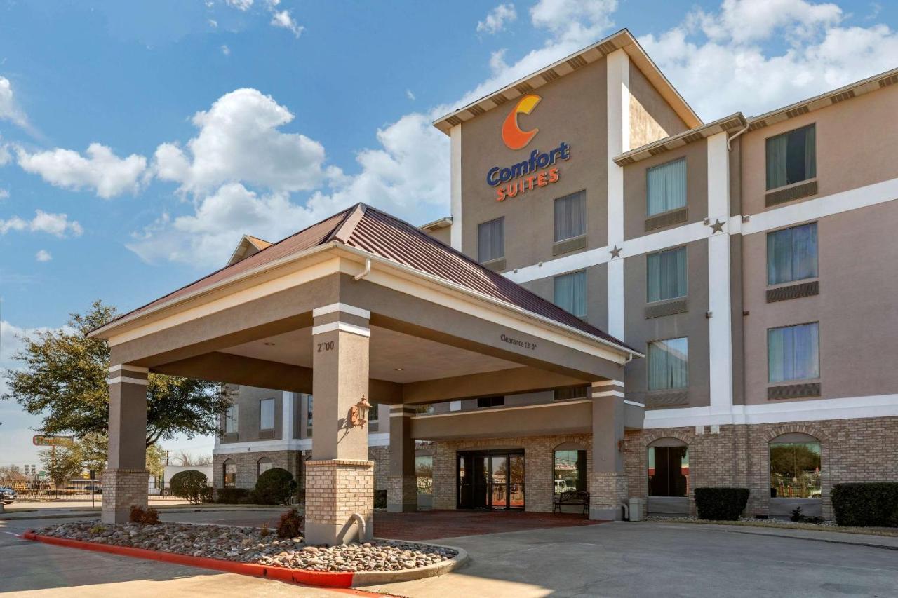 Comfort Suites Waco Near University Area Exterior photo